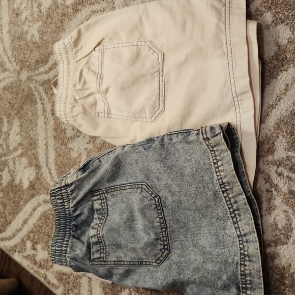 Set of 2 Urban Outfitters mens shorts - Picture 1 of 10